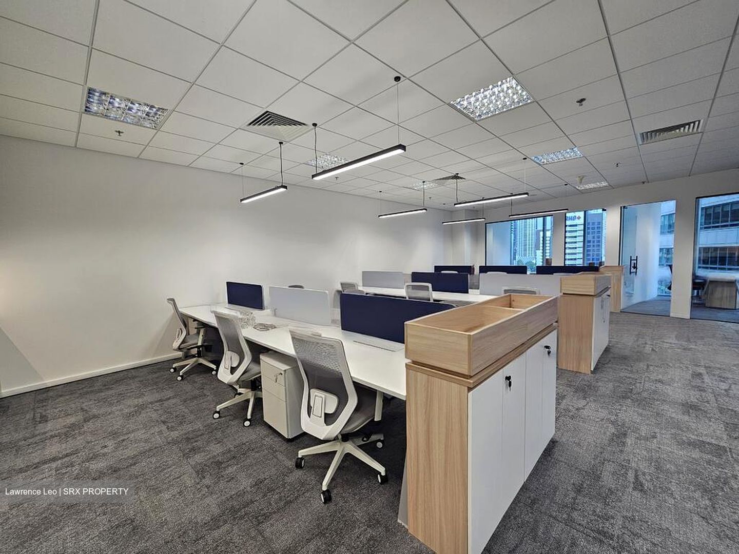 PLUS (D1), Office #472905711